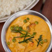 Żółte curry z rybą 